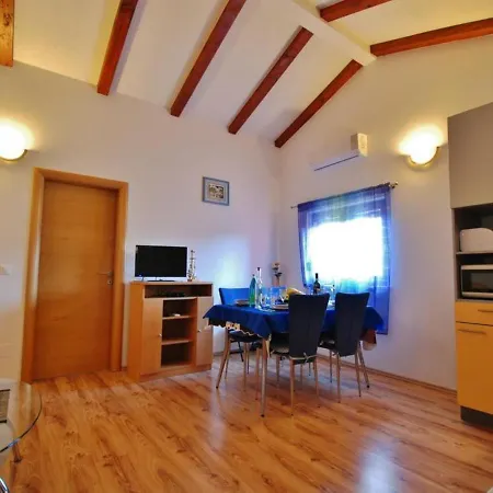 Debeljakovic Apartment Rovinjsko Selo